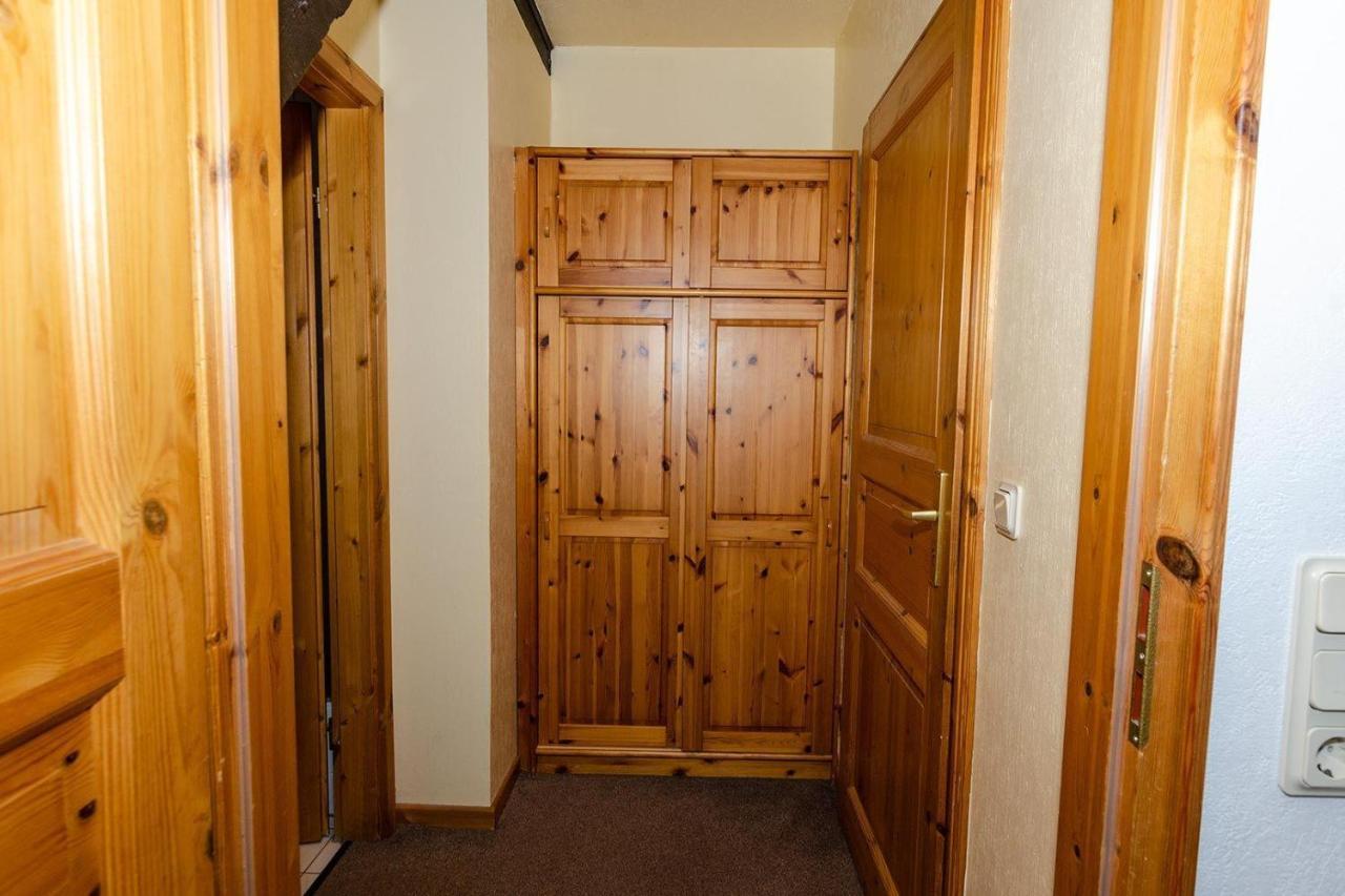 3-R-Ferienwohnung-Fuer-3-Personen-In-Schaprode-Auf-Ruegen-Zi4 المظهر الخارجي الصورة